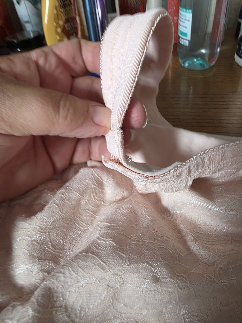 Light Pink Full Coverage Bra - Picture 5 of 8